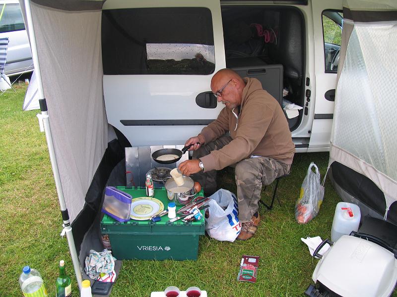 2011-06-07 19-49-31 UK.JPG